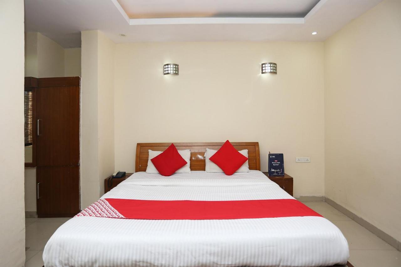 Hotel Collection O 4129 Silver7 3*