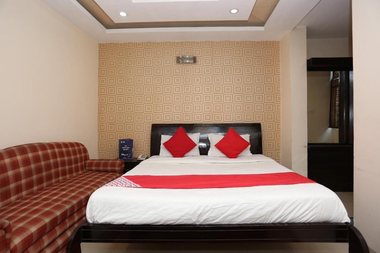Hotel Collection O 4129 Silver7 3*